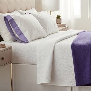 NOS Vintage 50’s Cotton Lilac Border Pillow Case Set